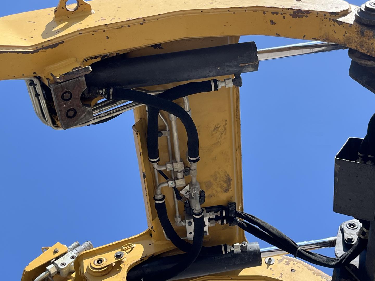 ./imagenes/INVOICE/2019/16920/MINICARGADOR CATERPILLAR 262C2 (19).JPG